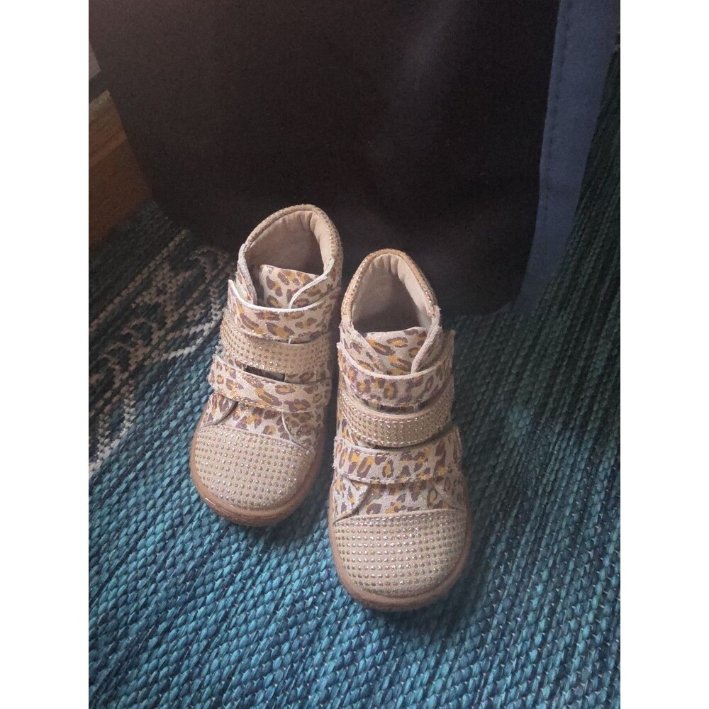New LIVIE & LUCA Animal Leopard Print Glitter Shoes Size 6 Toddler High Top